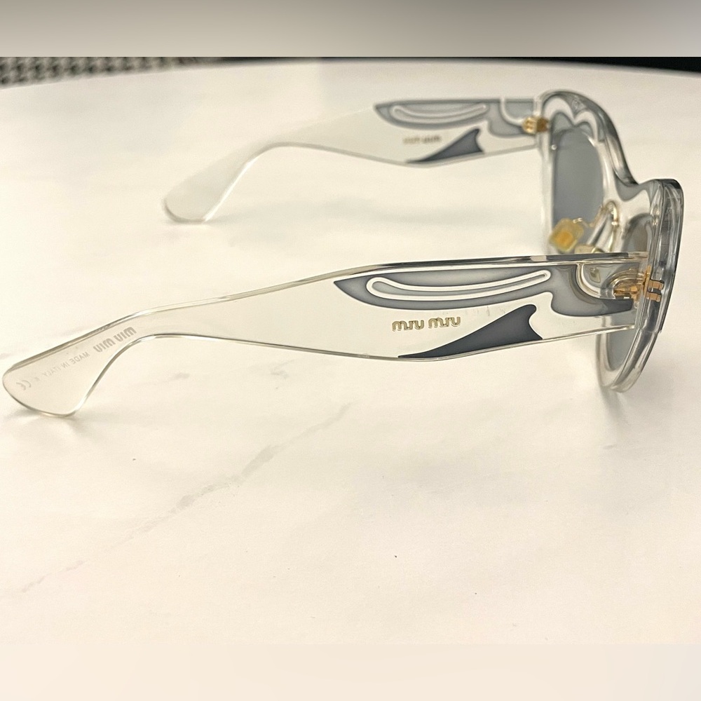 Miu Miu Cat Eye Swirl Sunglasses, clear and grey acetate, grey lens, 49mm, EUC - Picture 8 of 9
